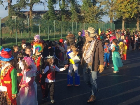 Trick or Treat For Temple Street